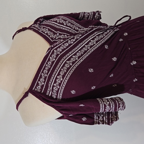 Exhilaration Short Sleeve Maroon & White Floral Pattern Maxi Dress Small - Picture 3 of 10